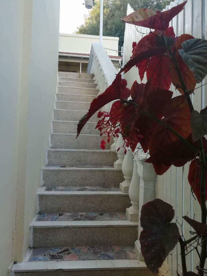 Helena'S Rooms Kassiopi Bagian luar foto